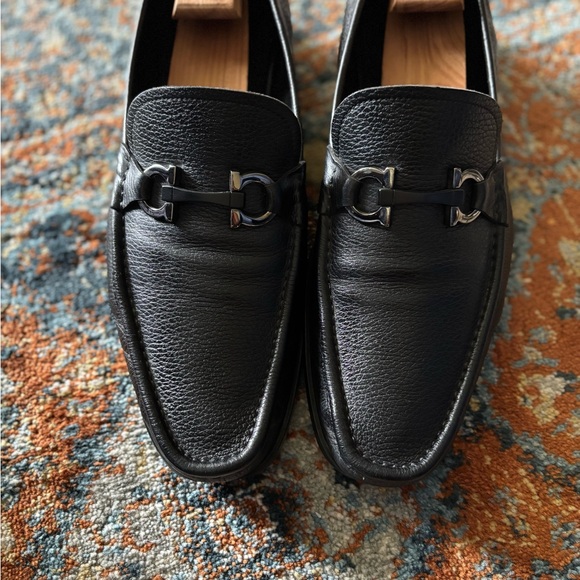 Ferragamo Grandioso Gancini Leather Loafers - Picture 1 of 10
